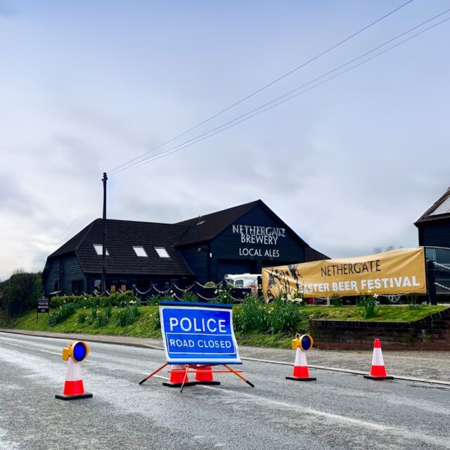 ⚠️‼ Thou Shall Not Pass! ‼⚠️ (Unless It'S To Our Beer Festival!)The Road Outside Our Brewery Is Closed But Fear Not You Can Still Access Our Beer Festival! 😁Due To A Fire, Sudbury Road Has Had To Be Closed From The Roundabout So You Might Have To Make A Small Detour Through Long Melford But It Will Be Worth It! 🍺🐰
Mac St Kitchen + Taste Of Naples Pizzeria Are Set And Ready To Serve! Hope To See You Soon!#Easterbeerfestival #Foodvans #Roadclosure #Wereopen #Beerfestival #Realale